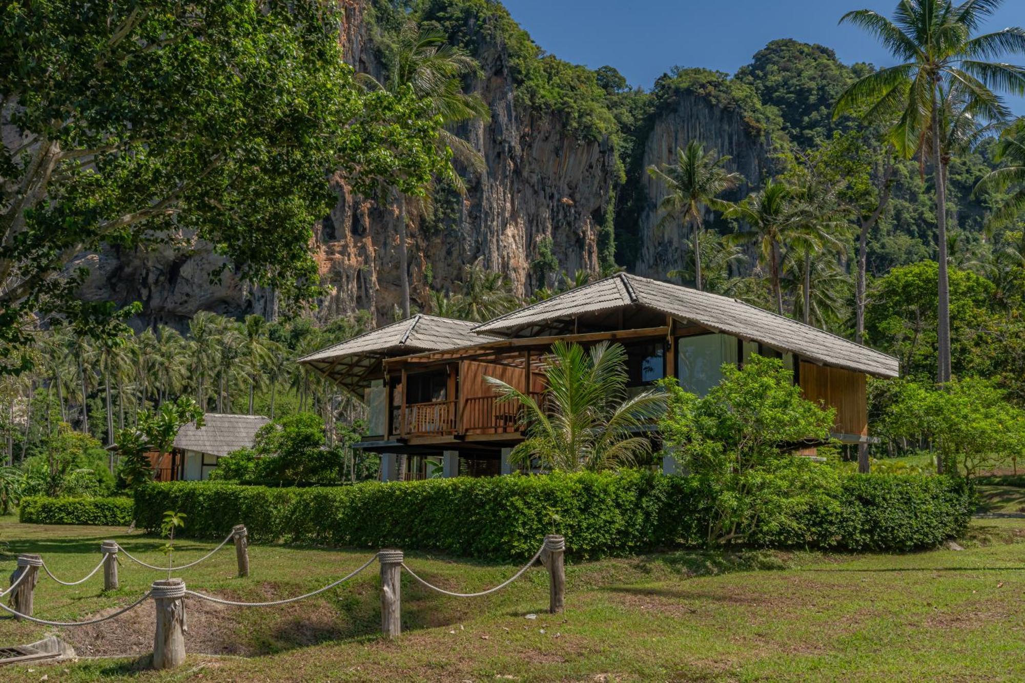 Tinidee Hideaway Tonsai Beach Krabi - Sha Extra Plus Exteriör bild